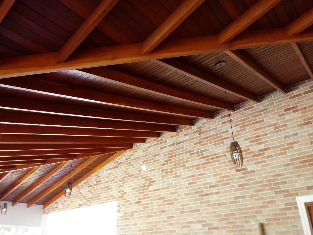 Telhado residencial finalizado pela Pórtico Telhados